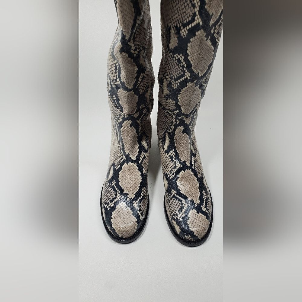 Stuart Weitzman Pathython Over The Knee Flat Heel… - image 6